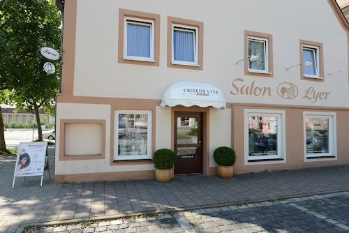 Friseur & Haarhaus Lyer à Ansbach
