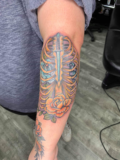 Tattoo Shop «Canalside Tattoo Company, LLC», reviews and photos, 540 Main St, Medina, NY 14103, USA
