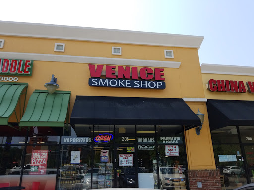 Venice Smoke Shop, 4320 Deerwood Lake Pkwy #205, Jacksonville, FL 32216, USA, 