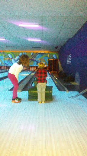 Bowling Alley «ABC Lanes Inc», reviews and photos, 5303 Locust Ln, Harrisburg, PA 17109, USA