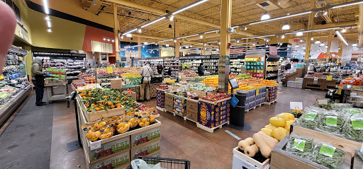 Grocery Store «Whole Foods Market», reviews and photos, 6930 S Highland Dr, Cottonwood Heights, UT 84121, USA