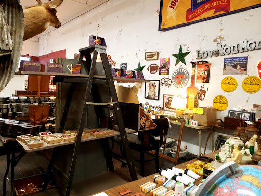 Coffee Shop «Headquarters», reviews and photos, 4902 Charlotte Pike, Nashville, TN 37209, USA