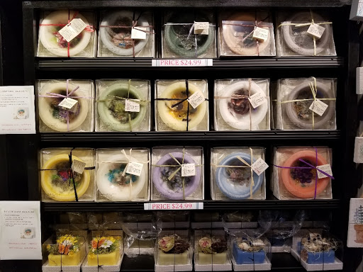 Gift Shop «The Chandlery: Serendipity Gifts», reviews and photos, 806 E New Haven Ave, Melbourne, FL 32901, USA