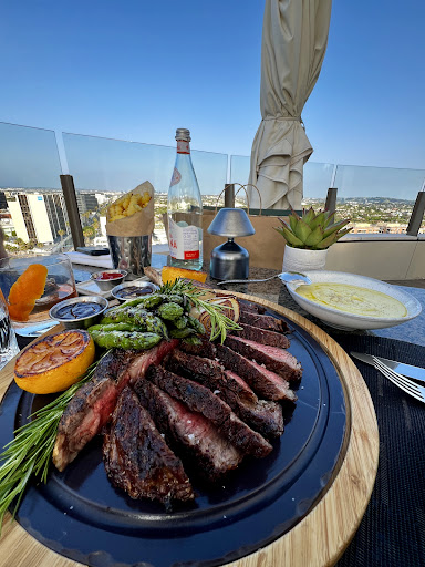 Tomahawk Steak