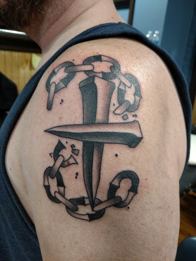 Tattoo and Piercing Shop «Bleed Blue Tattoo & Piercing», reviews and photos, 527 S Upper St, Lexington, KY 40508, USA