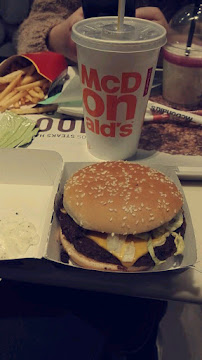 Cheeseburger du Restauration rapide McDonald's Villefranche Le Garet à Villefranche-sur-Saône - n°16
