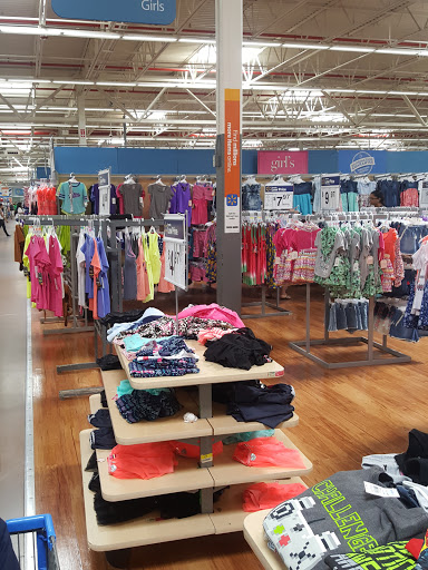 Discount Store «Walmart», reviews and photos, 85 Crooked Hill Rd, Commack, NY 11725, USA