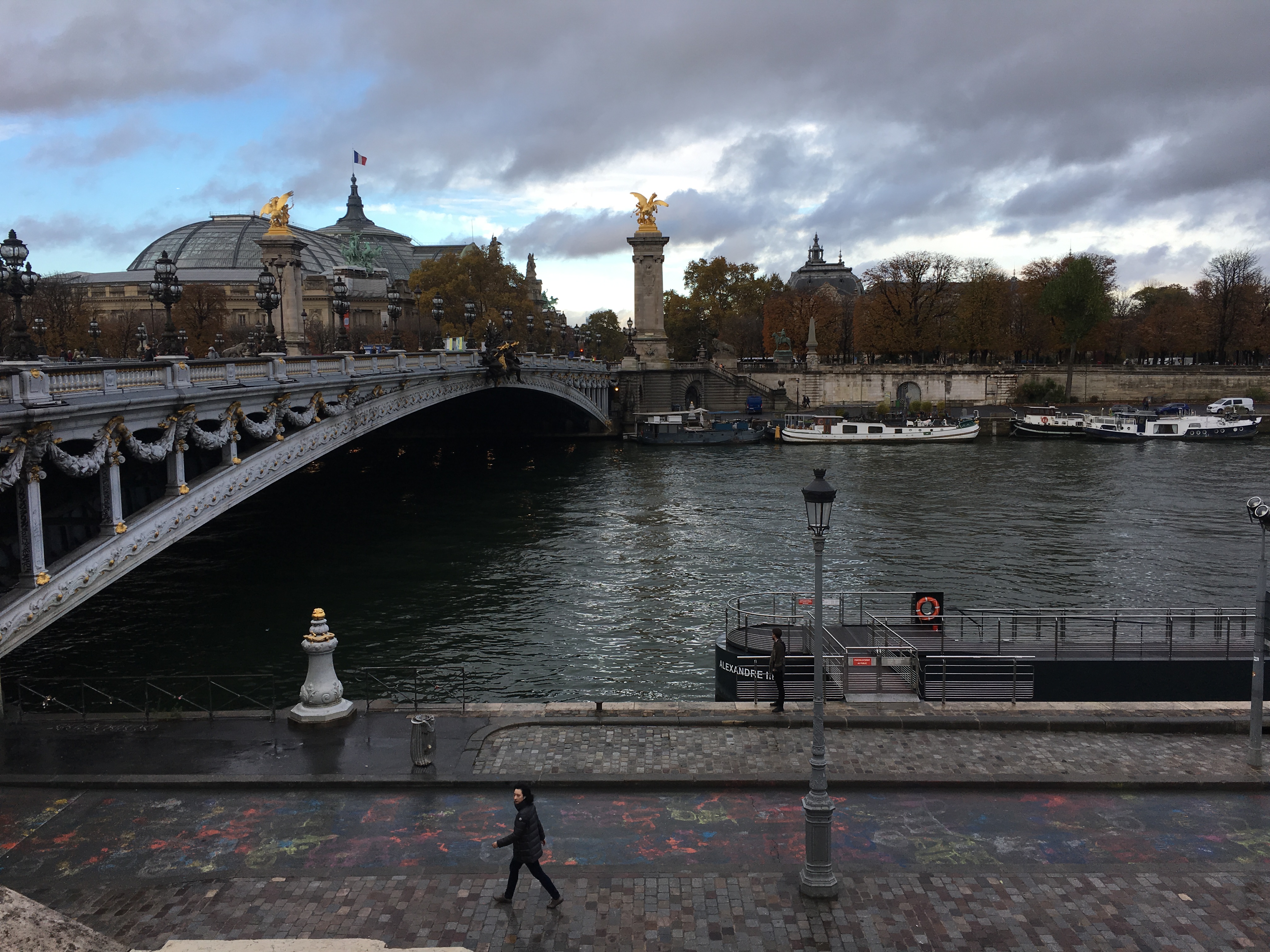 Photo n° 1 de l'avis de full.r fait le 15/11/2018 à 20:16