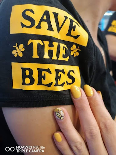 Пчеларски магазин Мая | Пчелни продукти Севлиево | Пчелен мед | Пчелни отводки | Пчеларски инвентар | Пчелни майки - Монтана