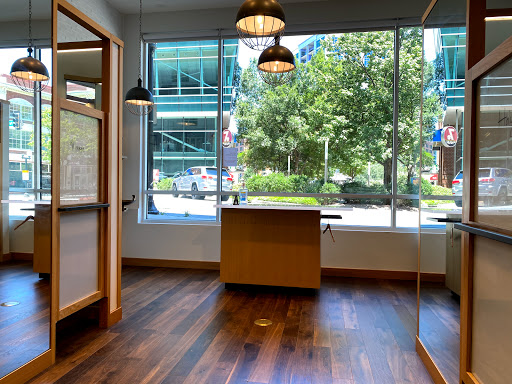 Sportswear Store «lululemon», reviews and photos, 600 S Main St, Greenville, SC 29601, USA