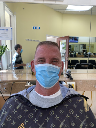 Barber Shop «Old Town Barber Shop», reviews and photos, 222 N Lee St # 2, Alexandria, VA 22314, USA