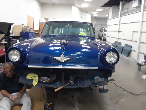 Auto Body Shop «Maaco Collision Repair & Auto Painting», reviews and photos, 3308 E Pioneer Pkwy, Arlington, TX 76010, USA