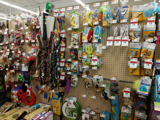 Pet Supply Store «Pet Supplies Plus», reviews and photos, 375 Paterson Ave #105, Wallington, NJ 07057, USA