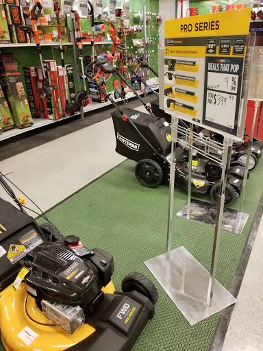 Department Store «Sears», reviews and photos, 29500 W Seven Mile Rd, Livonia, MI 48152, USA