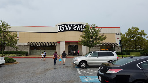 Shoe Store «DSW Designer Shoe Warehouse», reviews and photos, 9051 Snowden Square Dr, Columbia, MD 21045, USA