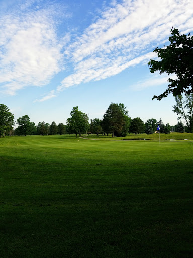 Golf Course «Hickory Nut Golf Course», reviews and photos, 23601 Royalton Rd, Columbia Station, OH 44028, USA