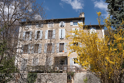 L'Atypique et son jardin de 350m2 au cœur de Digne à Digne-les-Bains
