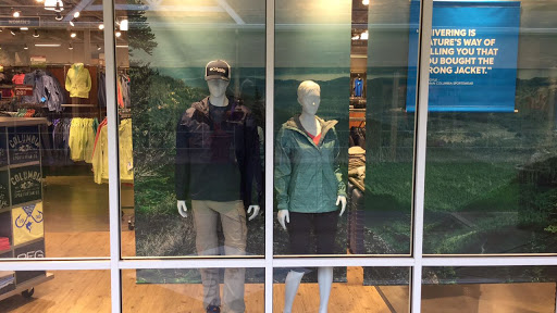 Sportswear Store «Columbia Sportswear Outlet Store at Lincoln City Outlets», reviews and photos, 1500 SE East Devils Lake Rd #205, Lincoln City, OR 97367, USA