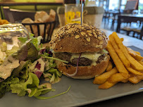 Hamburger du Restaurant Ô puits gourmand à Montcarra - n°7
