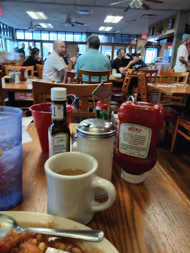 Annies Cafe Lake Elsinore image