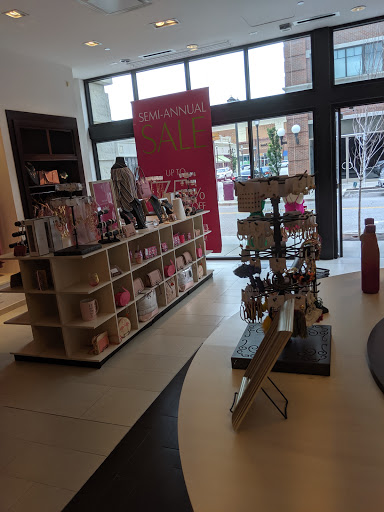 Fashion Accessories Store «Charming Charlie», reviews and photos, 8720 NW Prairie View Rd Suite E-100, Kansas City, MO 64153, USA