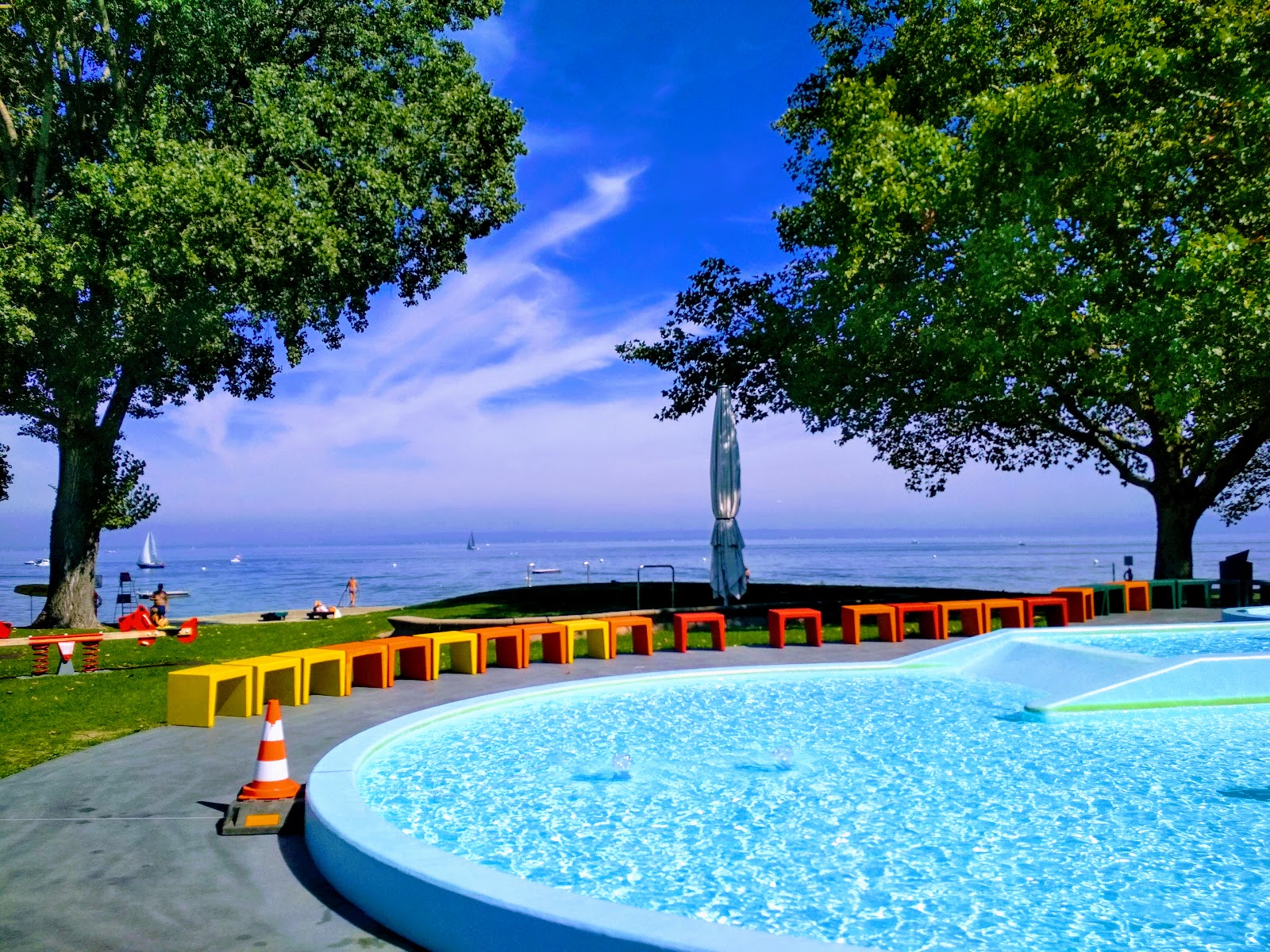 Foto de Schwimmbad Arbon área de complejo turístico de playa