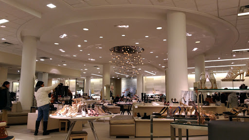 Shopping Mall «Oakbrook Center», reviews and photos, 100 Oakbrook Center, Oak Brook, IL 60523, USA