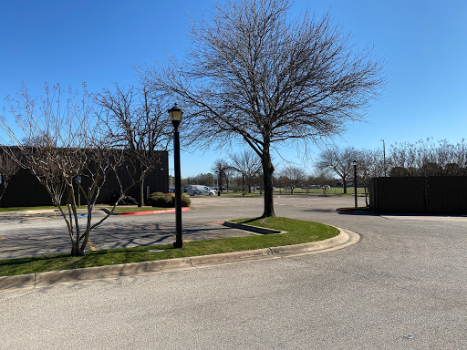 American Restaurant «Cracker Barrel Old Country Store», reviews and photos, 889 S Stemmons Fwy, Lewisville, TX 75067, USA