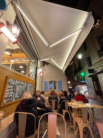 Atmosphère du Restaurant italien Salsamenteria di Parma à Cannes - n°20