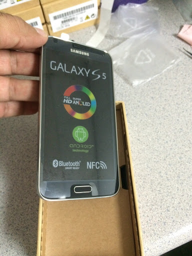 Cell Phone Store «DMV Unlocked Wireless», reviews and photos, 7054 Spring Garden Dr, Springfield, VA 22150, USA