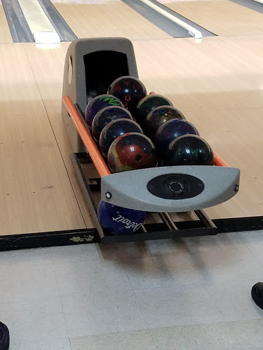 Bowling Alley «Holiday Bowling & Billards», reviews and photos, 10350 W Colfax Ave, Lakewood, CO 80215, USA