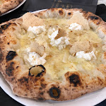 Photo n°6 de l'avis de Peter.. fait le 29/05/2019 à 14:41 sur le  I Masanielli di Francesco Martucci à Caserta