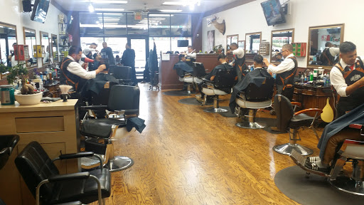 Barber Shop «Luis Barber Classic Barbershop», reviews and photos, 1135 Bell Rd, Antioch, TN 37013, USA