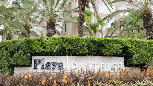 Playa District Dental: Erik Ligans, DDS Photo