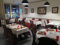 Atmosphère du Restaurant Le Rouget Noir à Saint-Quentin - n°12