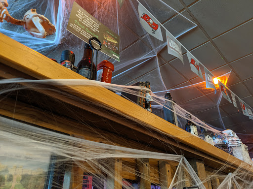 British Restaurant «Cricketers British Pub & Restaurant Dunedin», reviews and photos, 2634 Bayshore Blvd, Dunedin, FL 34698, USA