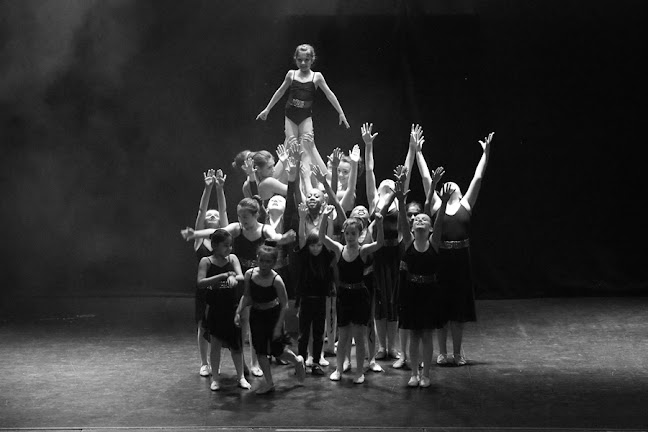 Reviews of StagePro Academy Stage School in Warrington - Dance school