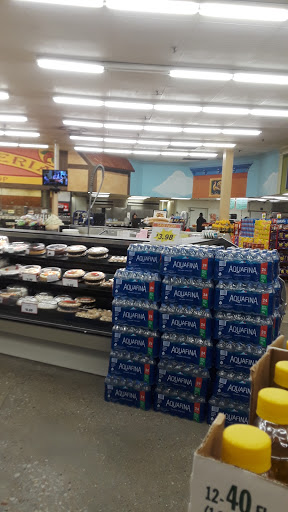 Grocery Store «Supermercado Nuestra Familia», reviews and photos, 1826 Vinton St, Omaha, NE 68108, USA