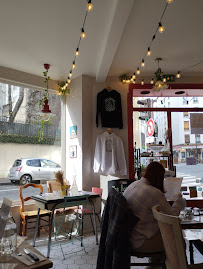 Atmosphère du Restaurant français Aupa Caminito - Burger croissant 🥐🍔 à Paris - n°14
