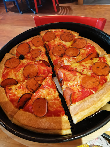 Pizza Hut Restaurants - Bristol