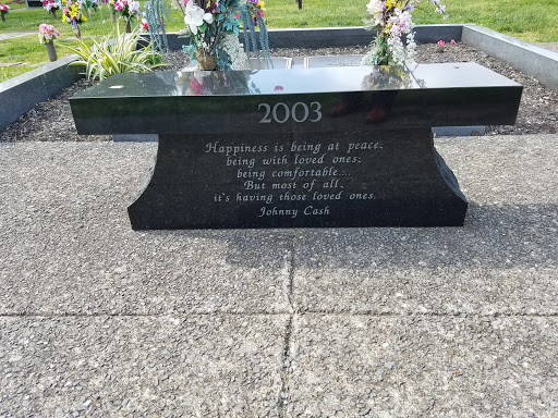 Funeral Home «Hendersonville Memory Gardens & Funeral Home», reviews and photos, 353 E Main St, Hendersonville, TN 37075, USA