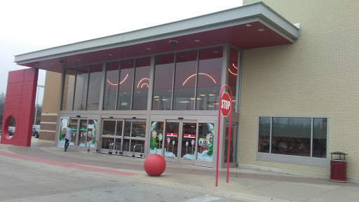 Department Store «Target», reviews and photos, 4701 N Illinois St, Fairview Heights, IL 62208, USA