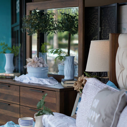 Furniture Store «Caravana Furniture», reviews and photos, 975 Long Beach Blvd, Long Beach, CA 90813, USA