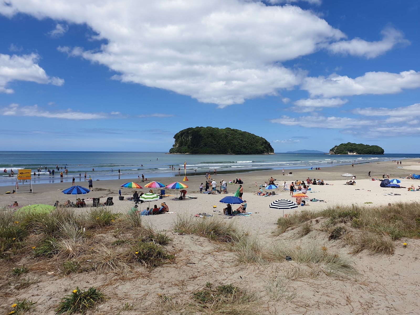 Zdjęcie Whangamata Beach i osada