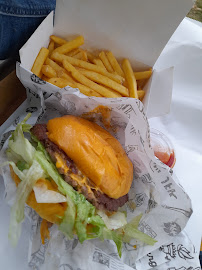 Plats et boissons du Restaurant de hamburgers Blast -Smash Burger - Rouen - Rive Droite - n°3