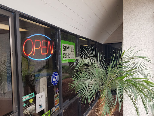 Cell Phone Store «HookUp Cellular», reviews and photos, 3126 W Thomas Rd #104, Phoenix, AZ 85017, USA