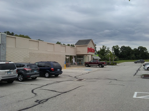 Pet Supply Store «Petco Animal Supplies», reviews and photos, 86 Storrs Rd, Mansfield Center, CT 06250, USA