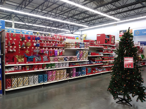 Supermarket «Walmart Supercenter», reviews and photos, 612 E Main St, Hohenwald, TN 38462, USA