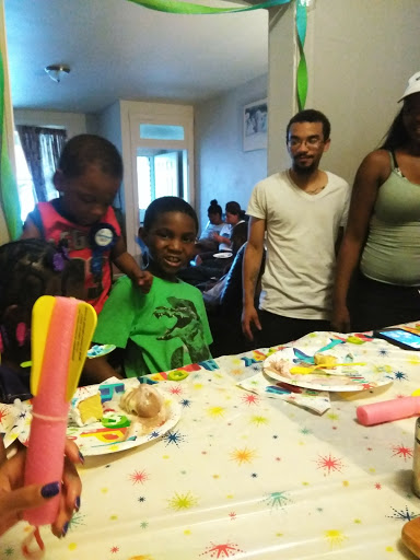 Used Car Dealer «Rockland Auto Sales», reviews and photos, 4852 N 5th St, Philadelphia, PA 19120, USA