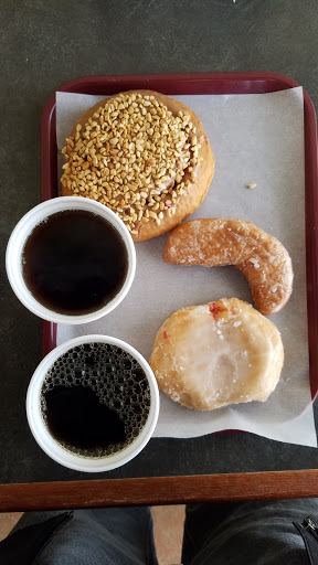 Donut Shop «Old Town Donut Shop», reviews and photos, 3941 Mid Rivers Mall Dr, St Peters, MO 63376, USA